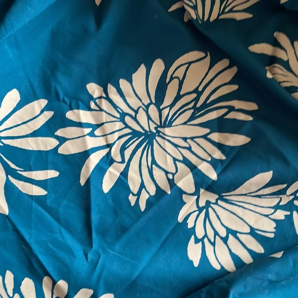 Náutica Key Largo 72x72 Fabric Purple Teal Tan Green Dahlia Shower Curtain